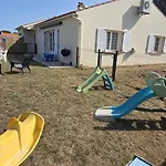 La Tribu Des Petits Mouss' - 14 Pers Max La Barre-de-Monts