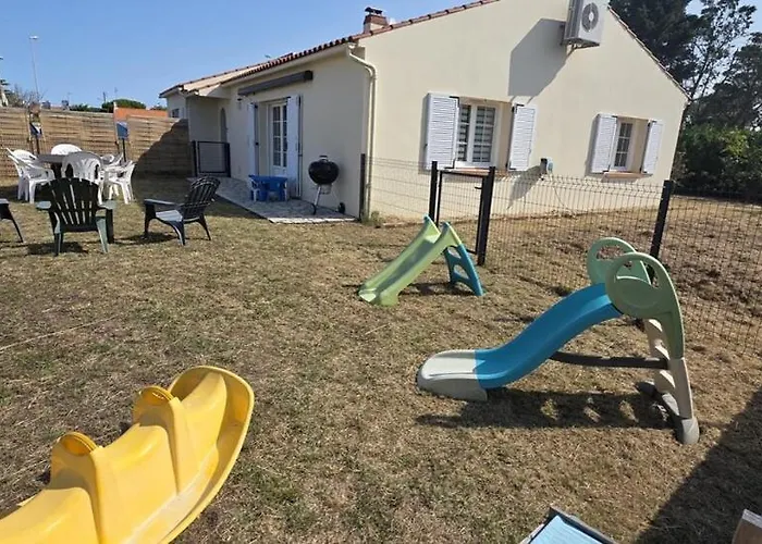 La Tribu Des Petits Mouss' - 14 Pers Max La Barre-de-Monts